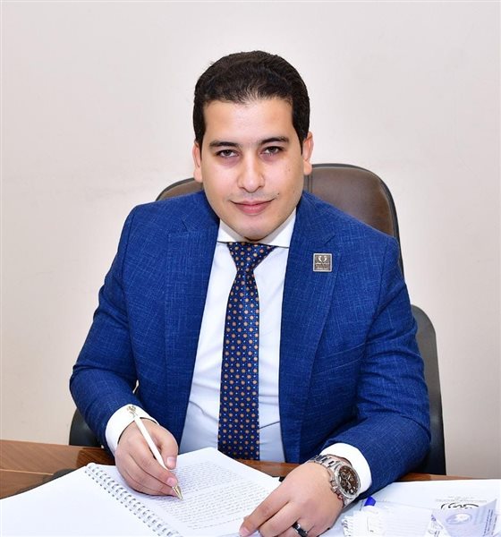 الدكتور عبدالرحمن سلامة