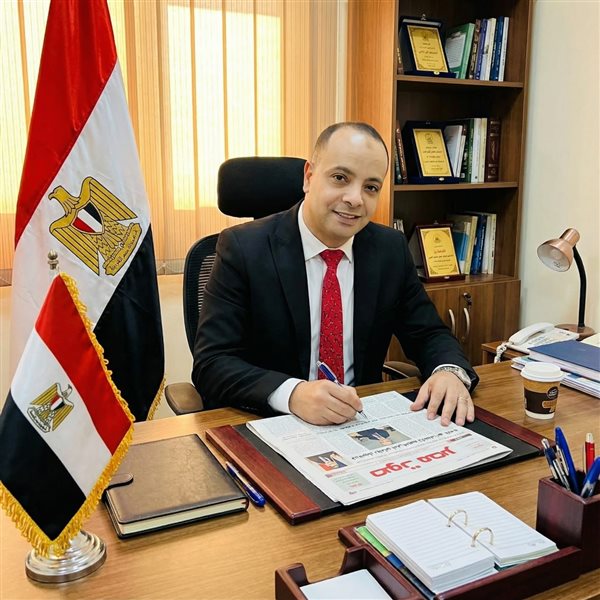 الدكتور عمرو حسين