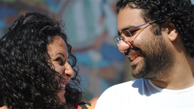 طلاق زوجة البريطانى المصرى علاء عبدالفتاح !!