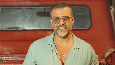 الفنان اللبناني جو أشقر يتألق من جديد بفيديو كليب 