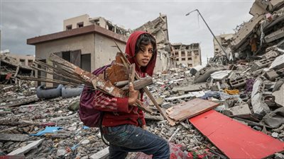 11 مجزرة جديدة في غزة وتفاؤل حذر بقرب وقف إطلاق النار