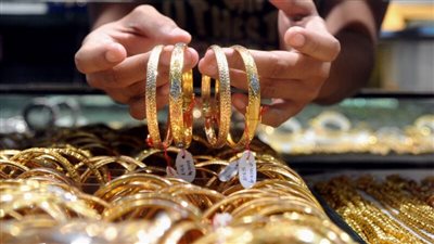 ارتفاع سعر الذهب في التعاملات الصباحية.. والجنيه يرتقع 420 جنيهُا 