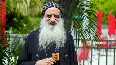 الأنبا بولا يضرب من جديد: لن أقبل أى تصريح زواج مخالف للإنجيل 