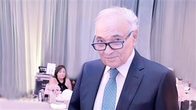 الفريق شفيق يغادر «الريتز» قبل وصول الوزراء لحفل زفاف كريمة وزير التعليم