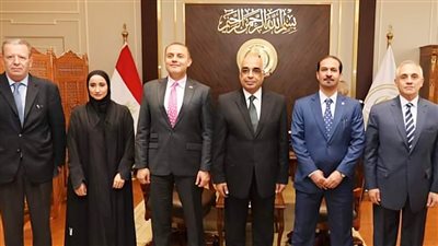 وزير العدل يبحث مع سفير قطر تعزيز التعاون في المجالات القانونية والقضائية