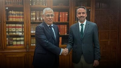 النائب العام يلتقي سكرتير الدولة للعدل الإسباني