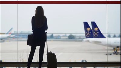 الداخلية تلزم ربة المنزل والكوافيرة والسكرتيرة بالحصول على تصريح أمني قبل السفر للسعودية