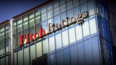 «فيتش» ترفع تصنيف مصر الائتماني  إلى 