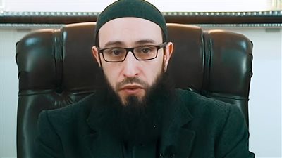 شادي الويسي.. وزير العدل السوري يداه تقطر بالدماء 