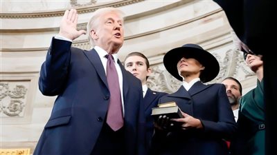 ترامب يؤدى اليمين الدستورية رئيسا للولايات المتحدة الأمريكية