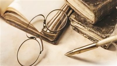 الدكتور محمد خالد القعيد يكتب : من يكتب التاريخ ؟