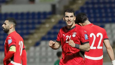 المنتخب يقترب خطوة من كأس العالم بثنائية صلاح وزيزو 