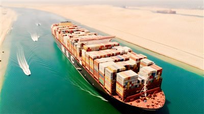 15 % تخفيضا على العبور في قناة السويس تلبية لرغبة 25 توكيلا ملاحيا