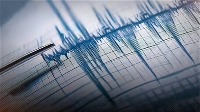 بعد زلزال اليوم.. خبير جيولوجي يكشف حقيقة وقوع مصر رهينة لحزام الزلازل