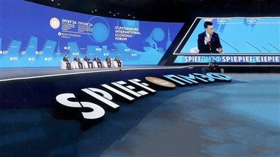 الاقتصاد العالمى والتحول الرقمي والتنمية المستدامة وتعزيز الروابط الإنسانية