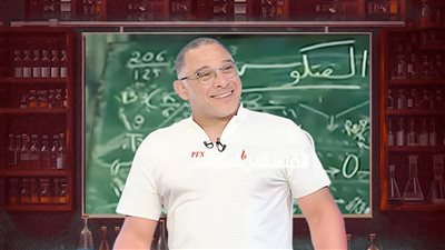 أيمن الشريعي 