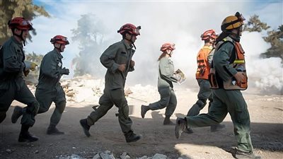 قيادة الجبهة الداخلية الإسرائيلية ترسل رسائل انذار للمواطنين للإقتراب من الملاجئ