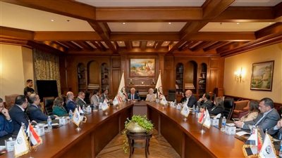 بقيادة الثلاثة الكبار.. اجتماع مغلق للأحزاب لتشكيل القائمة الوطنية لانتخابات مجلس الشيوخ