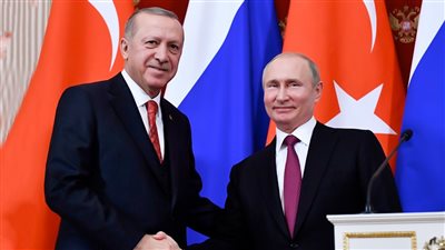  الباحثة وردة عبدالرازق تناقش رسالة ماجستير حول السياسة الخارجية التركية تجاه روسيا 