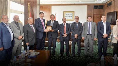 مناقشة سبل التعاون الإعلامي وتفعيل بروتوكول التعاون بين البلدين الشقيقين