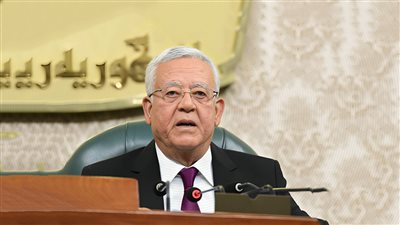 الحكومة «المزنوقة» في مجلس النواب .. «جبالي» يحرج الوزراء للمرة الثالثة 