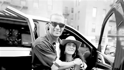 محمد رمضان يواصل الجدل في نيويورك.. وناقدة: يحاول الانتماء لـ «النخبة» 