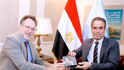 سفير كندا يزور استديو نجيب محفوظ ويؤكد اعتزازه بالعلاقات المصرية الكندية