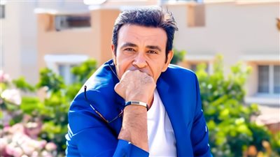 وقف برامجه بقناة الكنيسة وقضايا زوجته الثانية.. أبرز صدمات عاطف كامل الشخصية