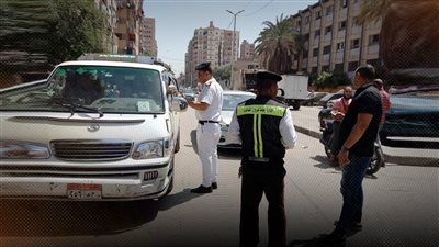الأمن العام بالقاهرة يواصل حملاته لإعادة الانضباط وإزالة الإشغالات بمدينة نصر
