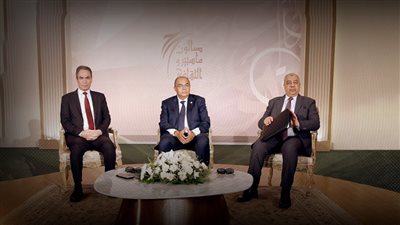 موقع CNN اقتصادية: في صالون ماسبيرو الثقافي الفكر يضيء عتمة الاقتصاد العالمي