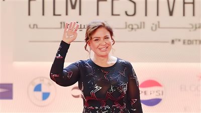 غضب بالسوشيال بسبب 