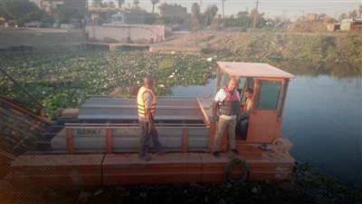 توقفت لسنوات.. قصة المعدة الألمانية لتطهير المجاري المائية وتحويل ورد النيل لأعلاف 