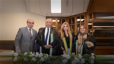 جهاد الديناري تحصل على درجة الماجستير حول 