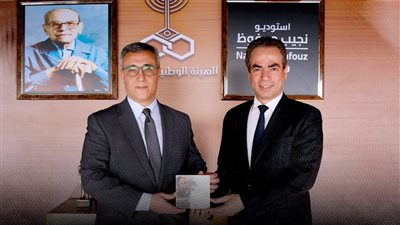 سفير الجزائر يزور استديو نجيب محفوظ بماسبيرو ويشيد بالعلاقات التاريخية بين البلدين