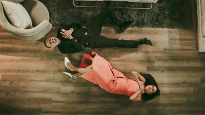 كلام في الحب  لا رائحة الورد.... ولا بطعم الشيكولاته