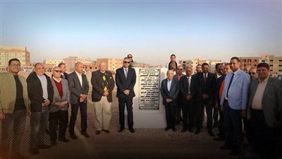 نقيب المهندسين ومحافظ أسوان..يضعان حجر الأساس للنادي الاجتماعي  بمدينة أسوان الجديدة