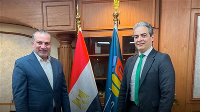 تعاون بين نقابة الإعلاميين وصندوق التنمية الحضرية لتوفير وحدات سكنية بمشروعات قومية