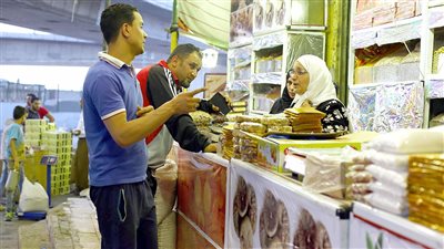 استقرار أسعار الياميش وانخفاض البلح بنسبة 20 % نتيجة وفرة الإنتاج المحلي