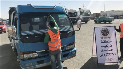 سائقو النقل يناشدون وزير الداخلية بالتدخل لوقف «الاشتراطات التعجيزية» في وحدات المرور