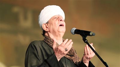 ياسين التهامي .. سلطان العاشقين وشيخ مشايخ المدح والإنشاد الديني   