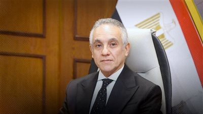 للمرة الثانية بعد أحكام التعدى«العدل» تحرم المدانين بقضايا النفقة من 34 خدمة  