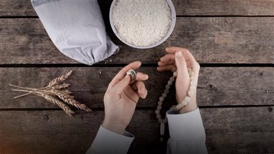 أداة شرعية واقتصادية.. 3.3 مليار جنيه سيولة متوقعة في مصر من حصيلة زكاة الفطر