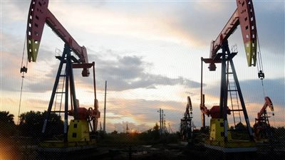 سناريوهات مستقبلية لأسعار النفط وسط الحرب الإيرانية.. مؤسسات دولية: سيصل لـ160 دوللار للبرميل 