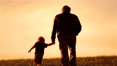  أب مع إيقاف التنفيذ