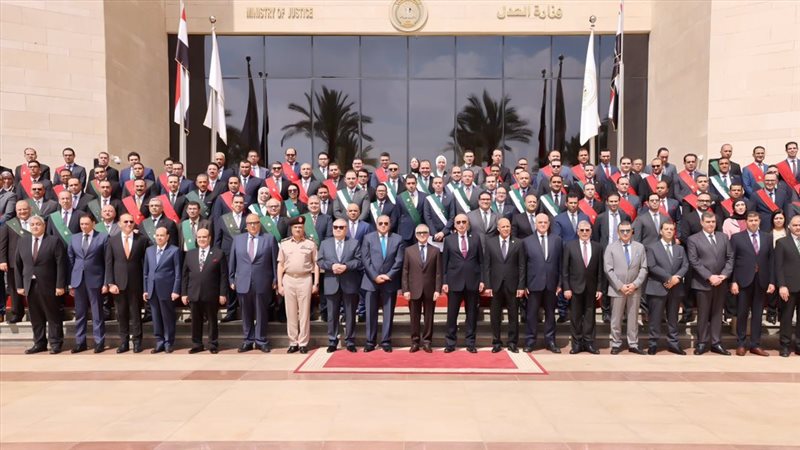 موقع الصفحة الأولى