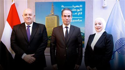 رئيس «الوطنية للإعلام» يهنئ إذاعة دراما إف إم في العيد الأول لتأسيسها     