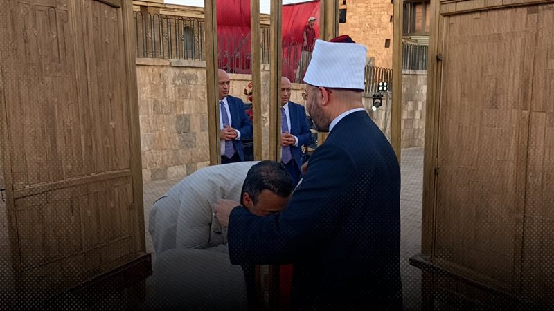 موقع الصفحة الأولى