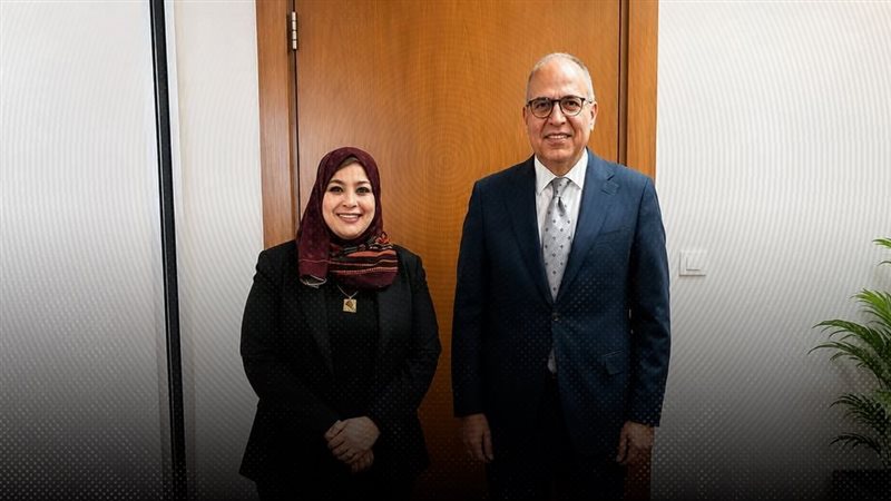 موقع الصفحة الأولى